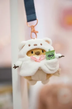 Kuscheltier Set mymochi Hund Hiro mit Bubble Tee u. Eisbärkostüm in Geschenkbox